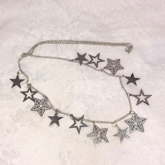 Star‎ Necklace - Picture 1 of 2